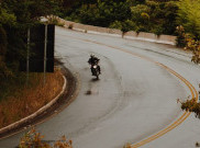 Musim Hujan Riding? Jangan Khawatir, Ikuti Tips ini