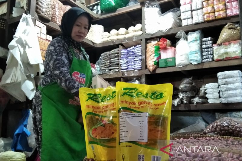 HET Minyak Goreng Dicabut, PKS: Rakyat Semakin Sengsara di Tengah Pandemi