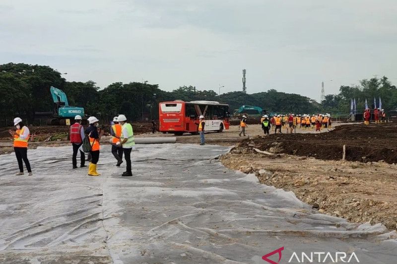 Pembangunan sirkuit Formula E Jakarta di Ancol, Jakarta Utara, Rabu (23/2/2022, 17.00 WIB). ANTARA/Instagram/@jakprogroup