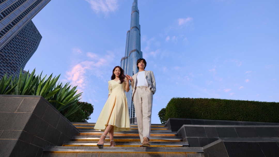 Intip Keseruan Park Shin-hye dan Park Hyung-sik Jalan-jalan di Dubai
