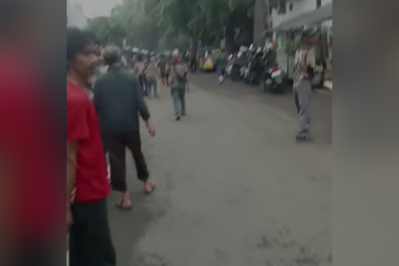 Bom Bunuh Diri Dikabarkan Terjadi di Polsek Astanaanyar Bandung