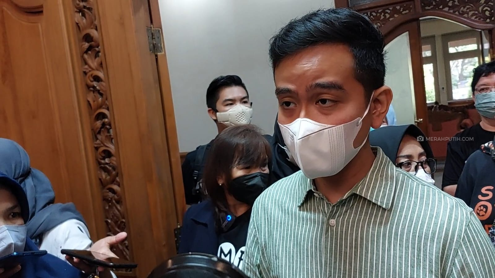 Gibran Tegaskan Komitmen Larangan Penjualan Daging Anjing