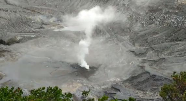 Tangkuban Parahu Berasap, Wisatawan Dilarang Menginap