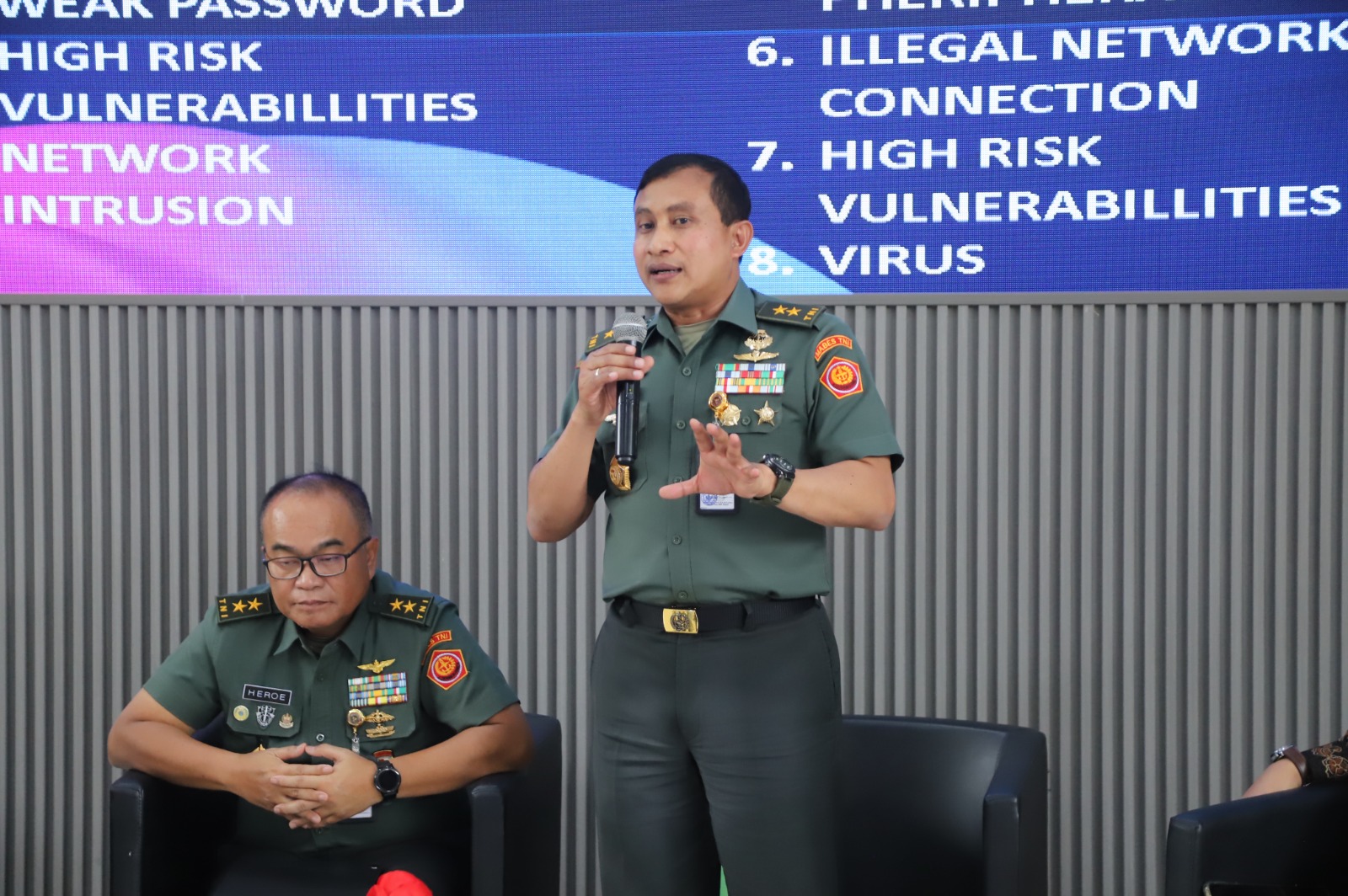 Kepala Badan Informasi dan Komunikasi Intelijen Pertahanan Kementerian Pertahanan RI, Mayjen TNI Ari Yulianto