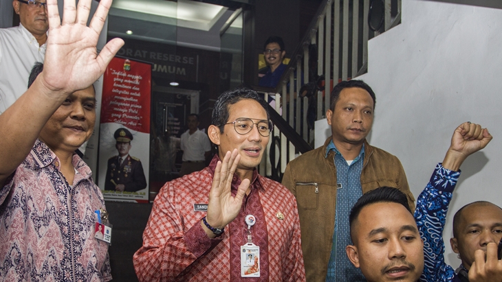Reaksi Sandiaga soal Jalan Retak di Jakarta