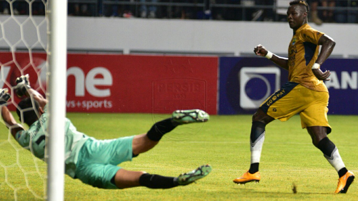 Persiba Balikpapan tahan imbang Persib 2-2