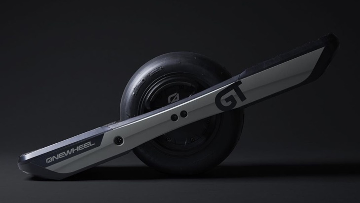 Onewheel GT Tempuh 50 KM dengan Sekali Pengisian Daya