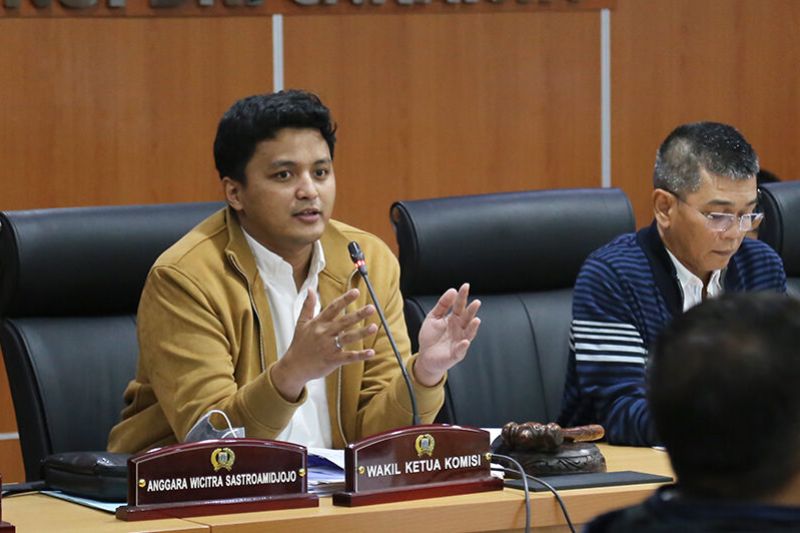 Wakil Ketua dan Anggota Komisi E DPRD DKI Mengundurkan Diri dari PSI