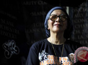 Pasang Badan Bunda Iffet Hadapi Berbagai Situasi Pelik Personel Slank