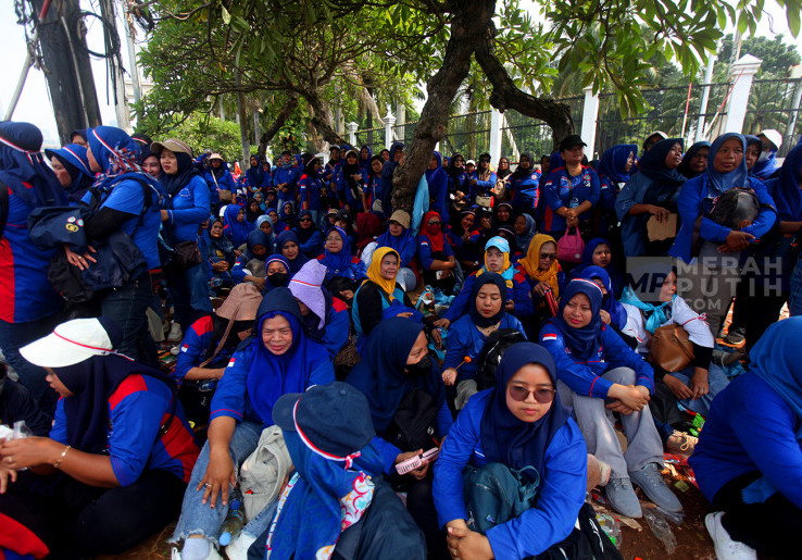  Bank Dunia Sebut Upah Riil Buruh di Indonesia Cenderung Turun