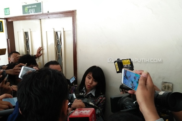 Terungkap! Ini Orang Yang Buat Rumah Tangga Ahok Hancur