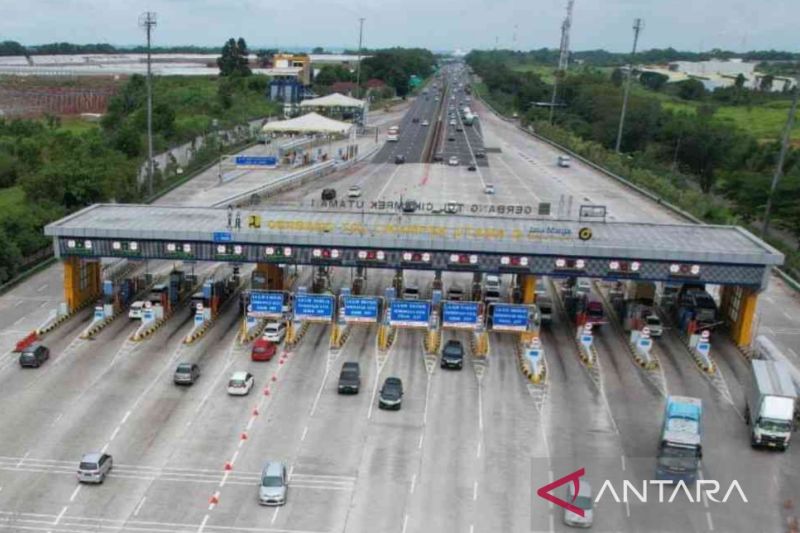 Pemudik Arah ke Jakarta Diminta Tidak Masuk Tol 
