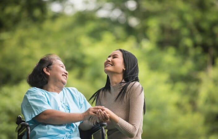 Jadi Caregiver Pasien Demensia, Ini Cara Terhindar dari Stresnya