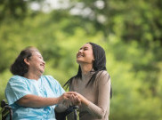 Jadi Caregiver Pasien Demensia, Ini Cara Terhindar dari Stresnya