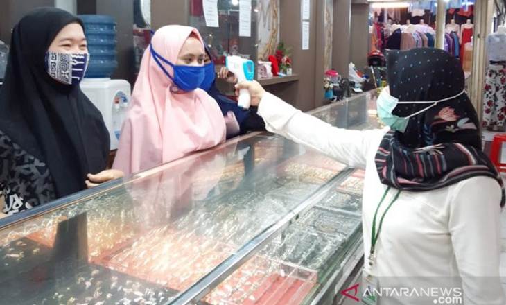 Kondisi Pasar Cileungsi Kabupaten Bogor setelah sempat ditutup karena menjadi klaster penularan COVID-19. (ANTARA/M. Fikri Setiawan)