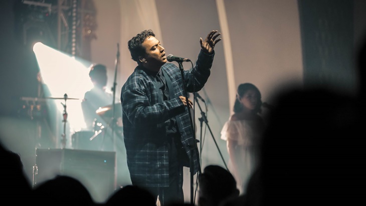 Usai Penantian Panjang, Sal Priadi Akhirnya Hadirkan Album Perdana 'Berhati'