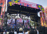 White Shoes & The Couples Company Gebrak 'District Stage' di Synchronize Fest 2025
