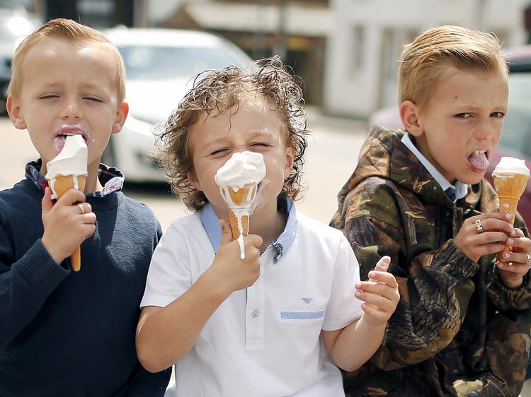 3 Fakta Menarik Tentang 'Si Anak Tengah', Kamu Salah Satunya?