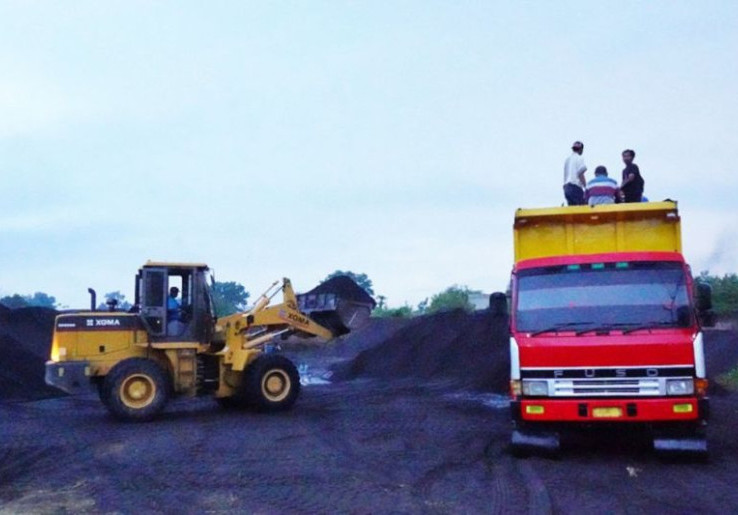 Tambang Pasir DAS Semeru Dibuka Lagi Pasca-Erupsi, Jam Operasional Dibatasi