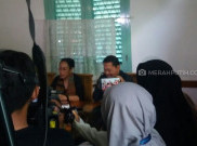 Sukmawati Sesenggukan Minta Maaf ke Umat Islam