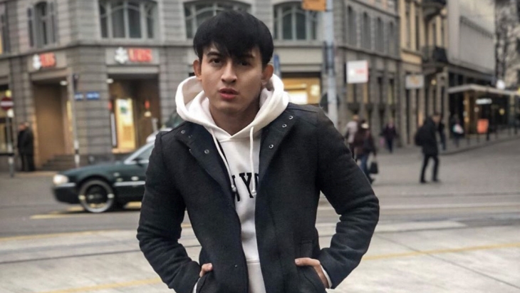 Vino Assaad, Dari Model Menjadi Presenter