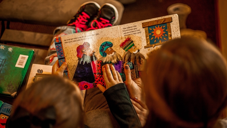 Parents, Begini Cara agar Si Kecil Gemar Baca Buku