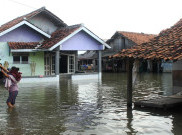 Hingga Saat Ini, Ribuan Rumah di Kudus Masih Terendam Banjir