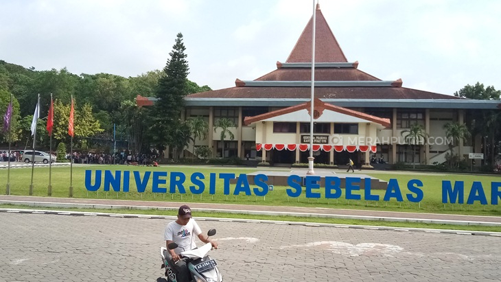Sempat Beri Kuliah Daring Selama Isolasi, Dosen UNS Solo Meninggal karena COVID-19