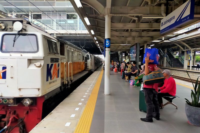 Rayakan Ulang Tahun ke-80, KAI Kasih Diskon Tiket Kereta Api Mulai Rp 80 Ribu