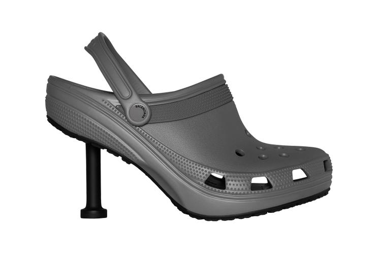 heeled clog grey Balenciaga x Crocs. (Foto Hypebae) 