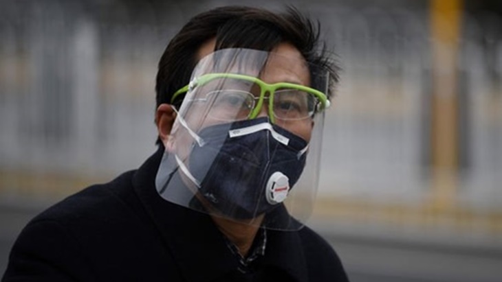 Di Tengah Kepanikan Virus Corona, Ini Alasan Kamu Tak Perlu Beli Masker