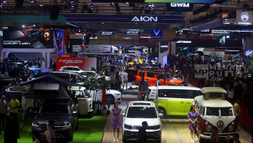 Kemeriahan Hari Terakhir Gelaran Otomotif GIIAS 2024 di ICE BSD