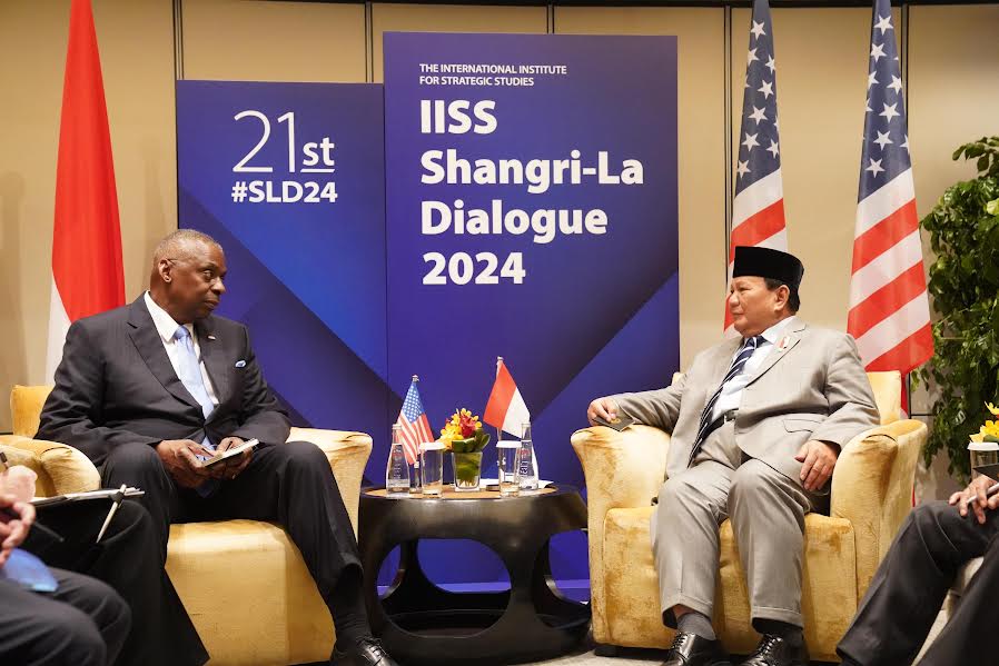 Respons Prabowo Soal Persaingan China-Amerika