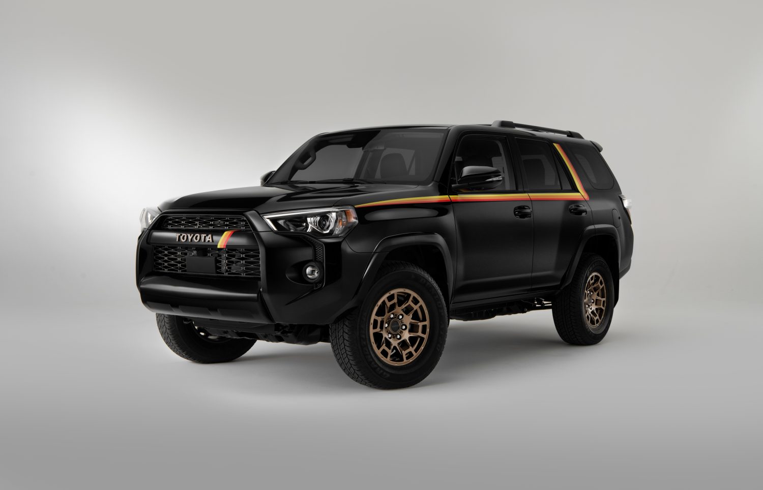 Toyota 4Runner Versi Retro Diproduksi Secara Terbatas