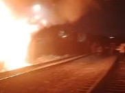 28 Orang Kehilangan Tempat Tinggal Akibat Tawuran Molotov di Tanjung Priok