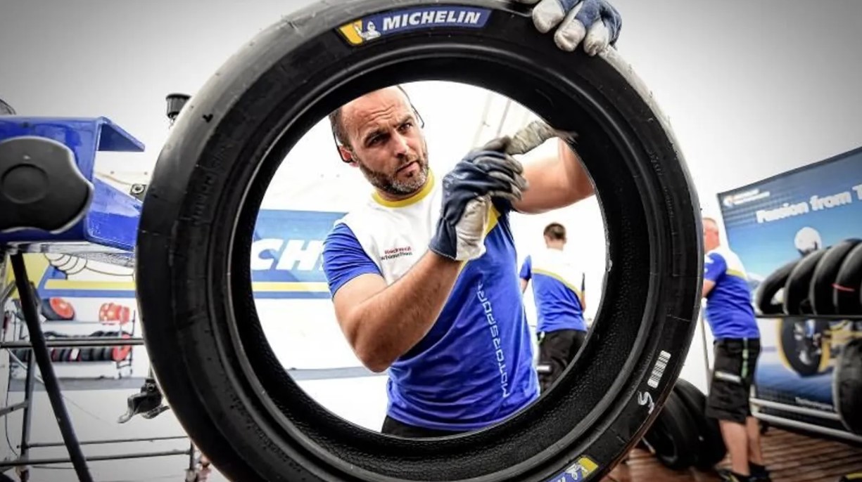 Michelin Putuskan Tak Gunakan Ban Depan Baru untuk MotoGP 2025