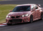 Honda Civic Type R 2023 Catat Rekor Lap Baru di Sirkuit Suzuka
