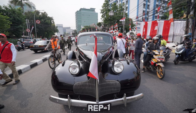 Mobil Dinas Kepresidenan Republik Indonesia Dari Masa ke Masa