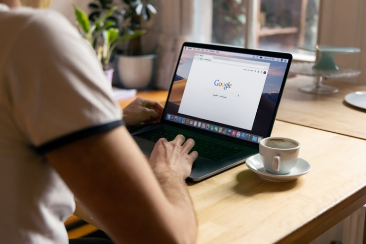 Cara Menonaktifkan Fitur Pelacak di Perangkat dengan Akun Google