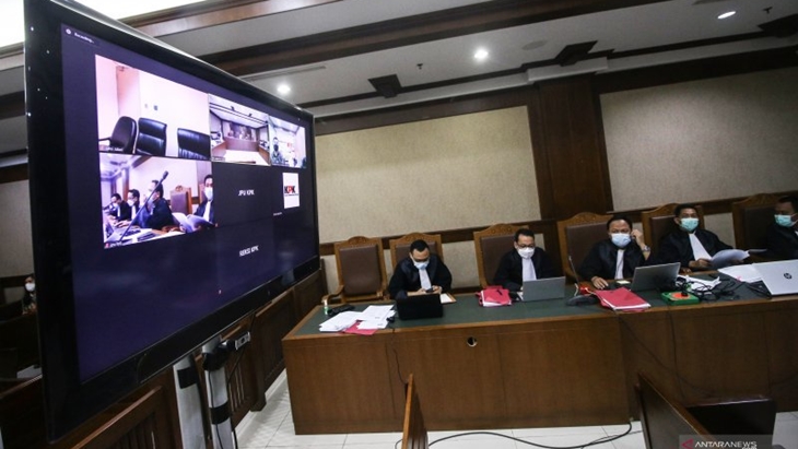 Arsip-Suasana persidangan terdakwa penyuap mantan Menteri Sosial Juliari P Batubara, Hary Van Sidabukke, di Pengadilan Tipikor, Jakarta, Senin (22/3/2021). Batubara. ANTARA FOTO/Rivan Awal Lingga/rwa.