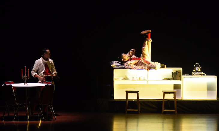 Geliat Teater Masih 'Sayup-sayup di Ujung Senja yang Redup'