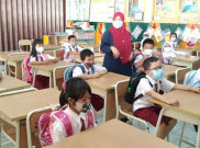 Disdik DKI Bantah Ada Sekolah Negeri Paksa Siswinya Pakai Hijab