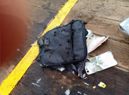 Dompet, Ponsel dan Tas Penumpang Mengapung Bareng Bangkai Lion Air JT-610 