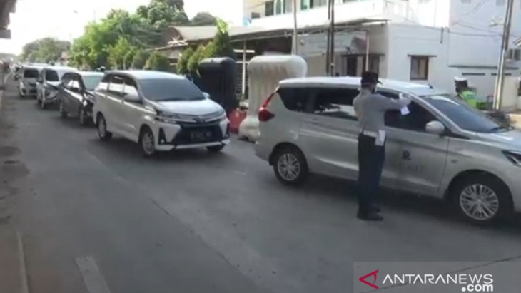 Mobilitas Warga Jakarta Malah Meningkat saat PPKM Level 4, Ini Alasannya