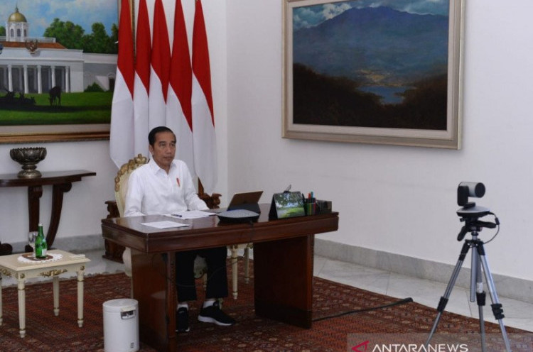Jokowi Umumkan Cuma Sepertiga Warga DKI Terima Bantuan Ekonomi Corona