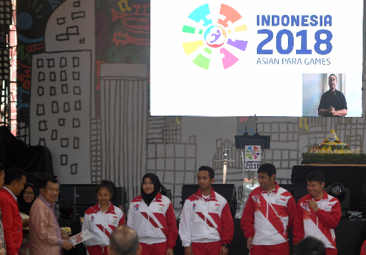 Wapres JK Serahkan Bonus untuk Atlet SEA Games dan ASEAN Para Games 2017
