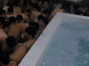 Penggerebekan Gay Kelapa Gading Dinilai Tak Manusiawi