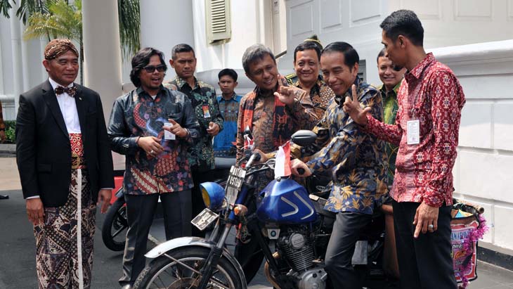 Presiden Jokowi Apresiasi Pegiat Literasi di Hari Pendidikan Nasional