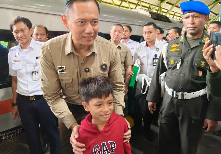 AHY Bakal Pantau Langsung Rehabilitasi dan Rekonstruksi 3 :Provinsi di Sumatera Terdampak Banjir