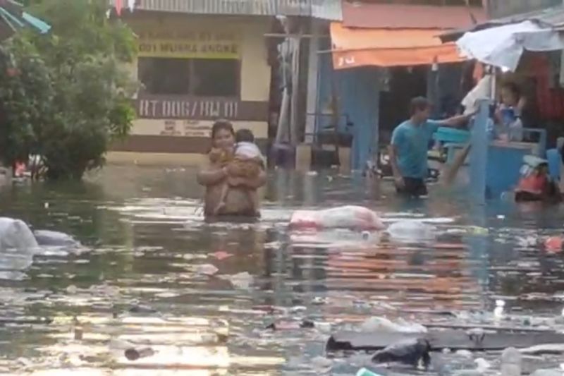 Peringatan Dini Banjir Rob di 17 Wilayah Pesisir Indonesia dan Tanggal-tanggalnya